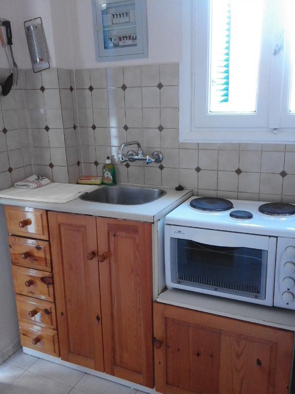 Aprilis Apartments Kionion Zewnętrze zdjęcie