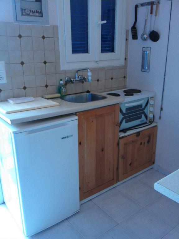 Aprilis Apartments Kionion Zewnętrze zdjęcie